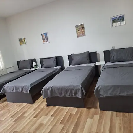Gogh 1 Apartament *